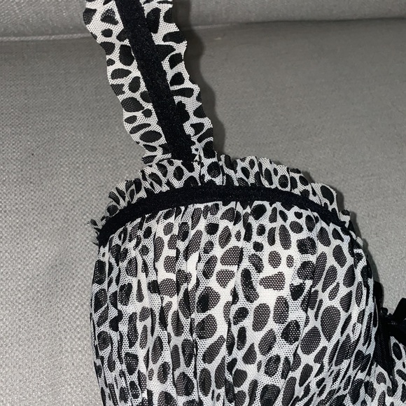 Sophie & Me Adorable Cow Print Balconette Bra 34C - Picture 4 of 10